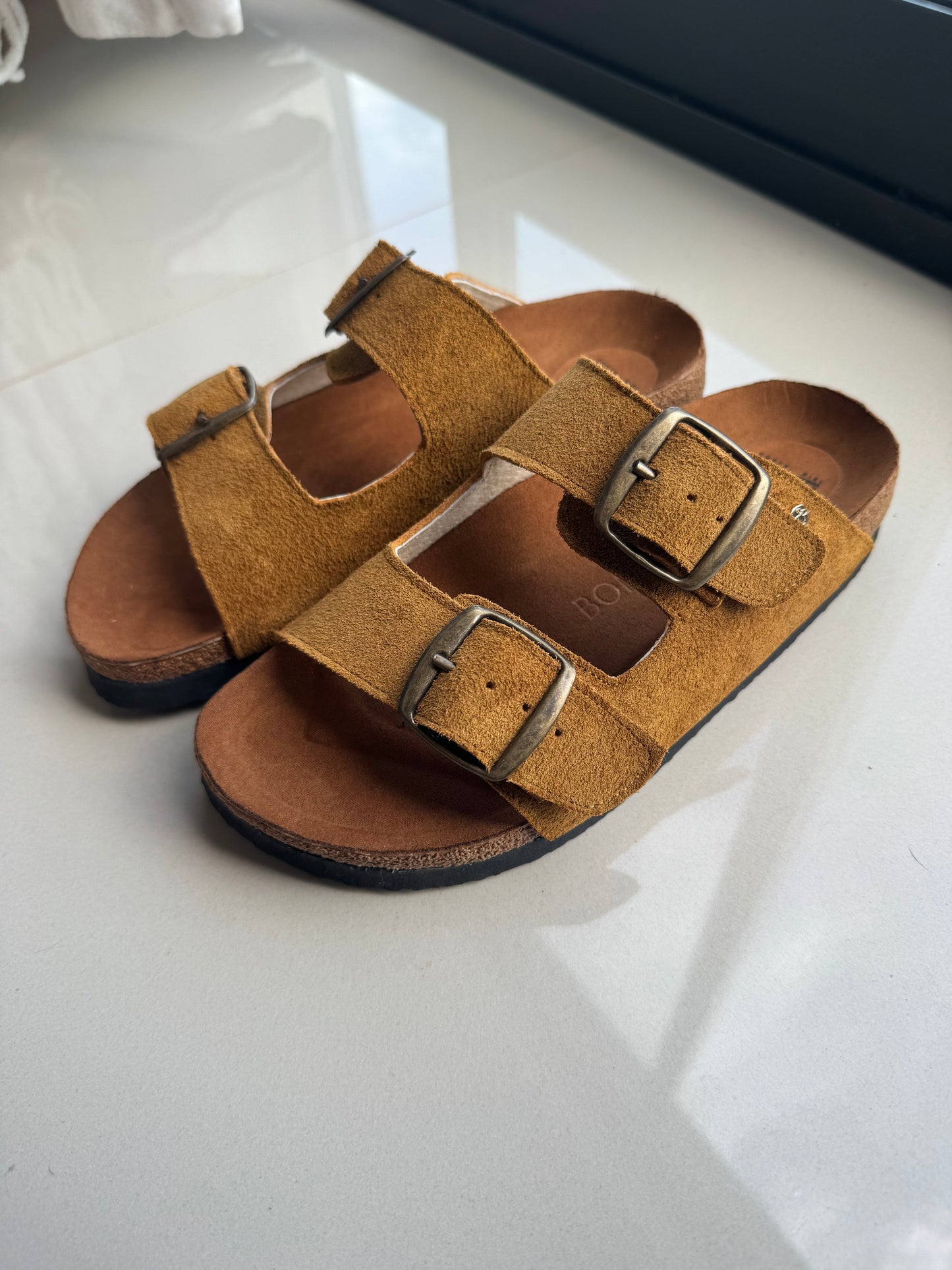 URBAN COMFORT SANDAL - UNISEX