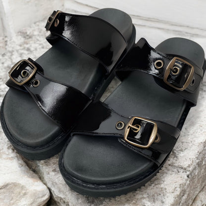 SANDALIA BUCKLED BOLD - MUJER