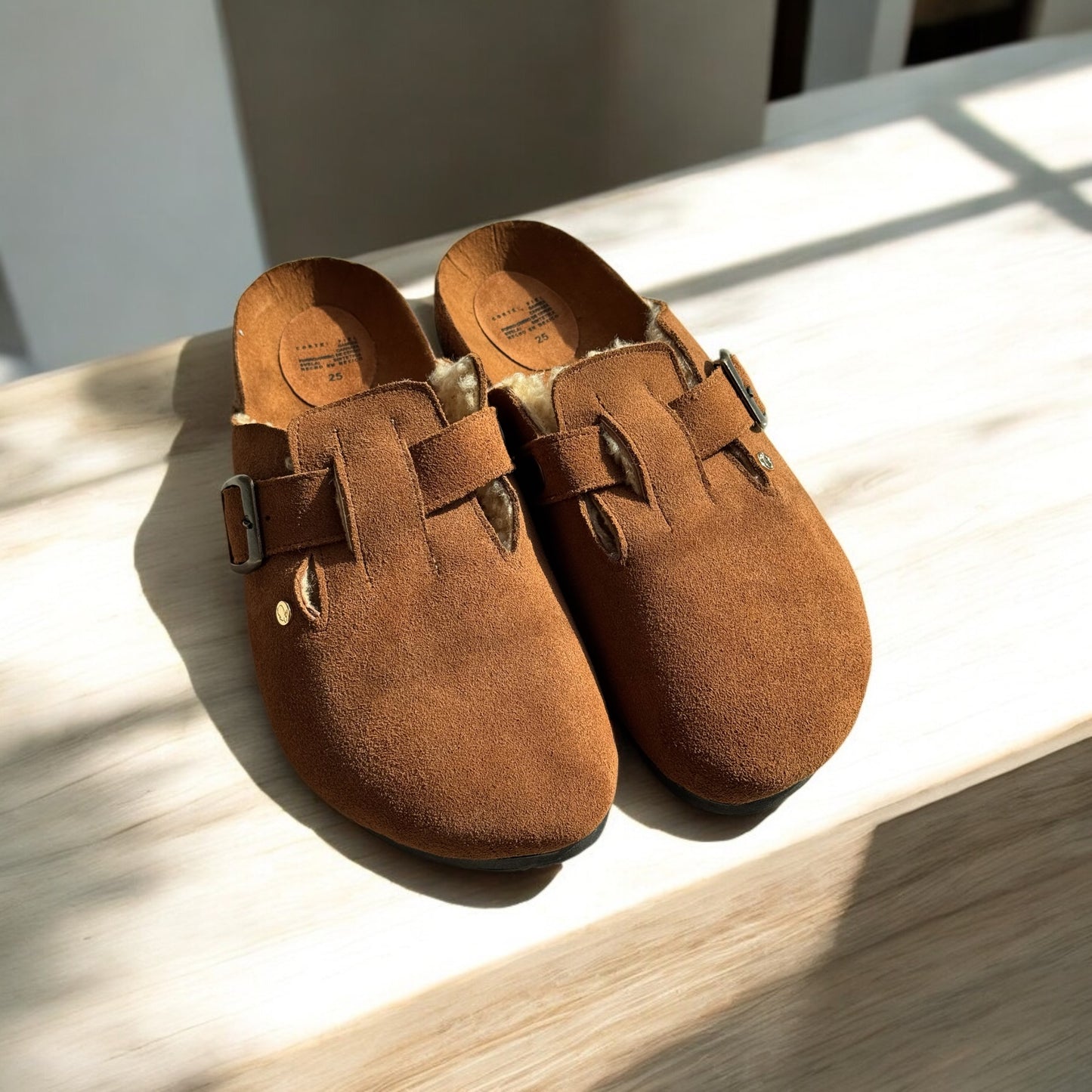 BONNI CLÁSICO GAMUZA - UNISEX