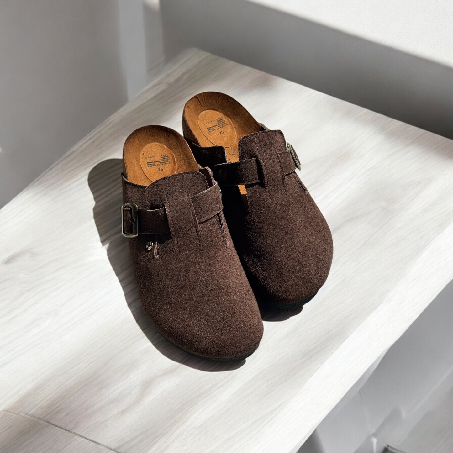 BONNI CLÁSICO GAMUZA - UNISEX