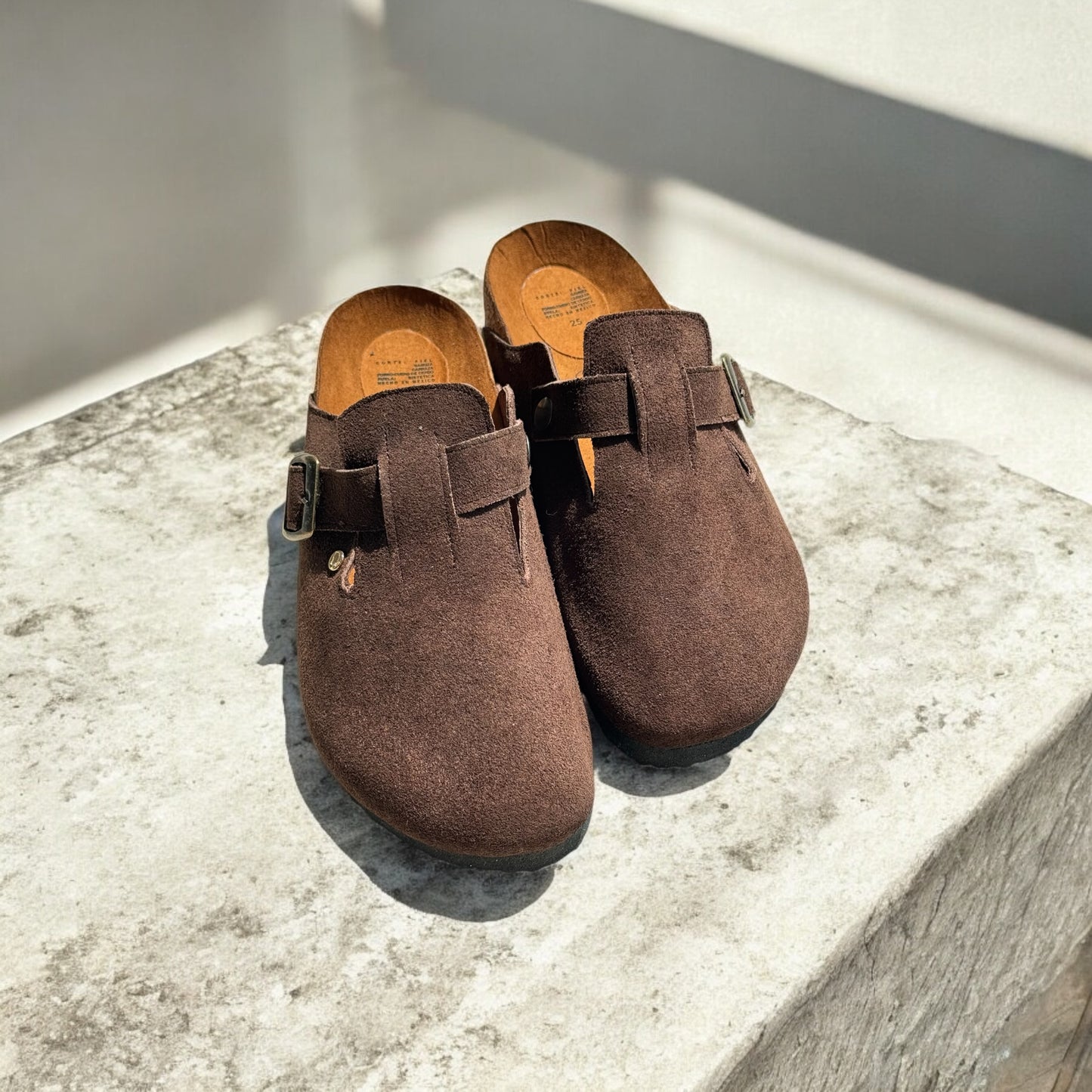 BONNI CLÁSICO GAMUZA - UNISEX