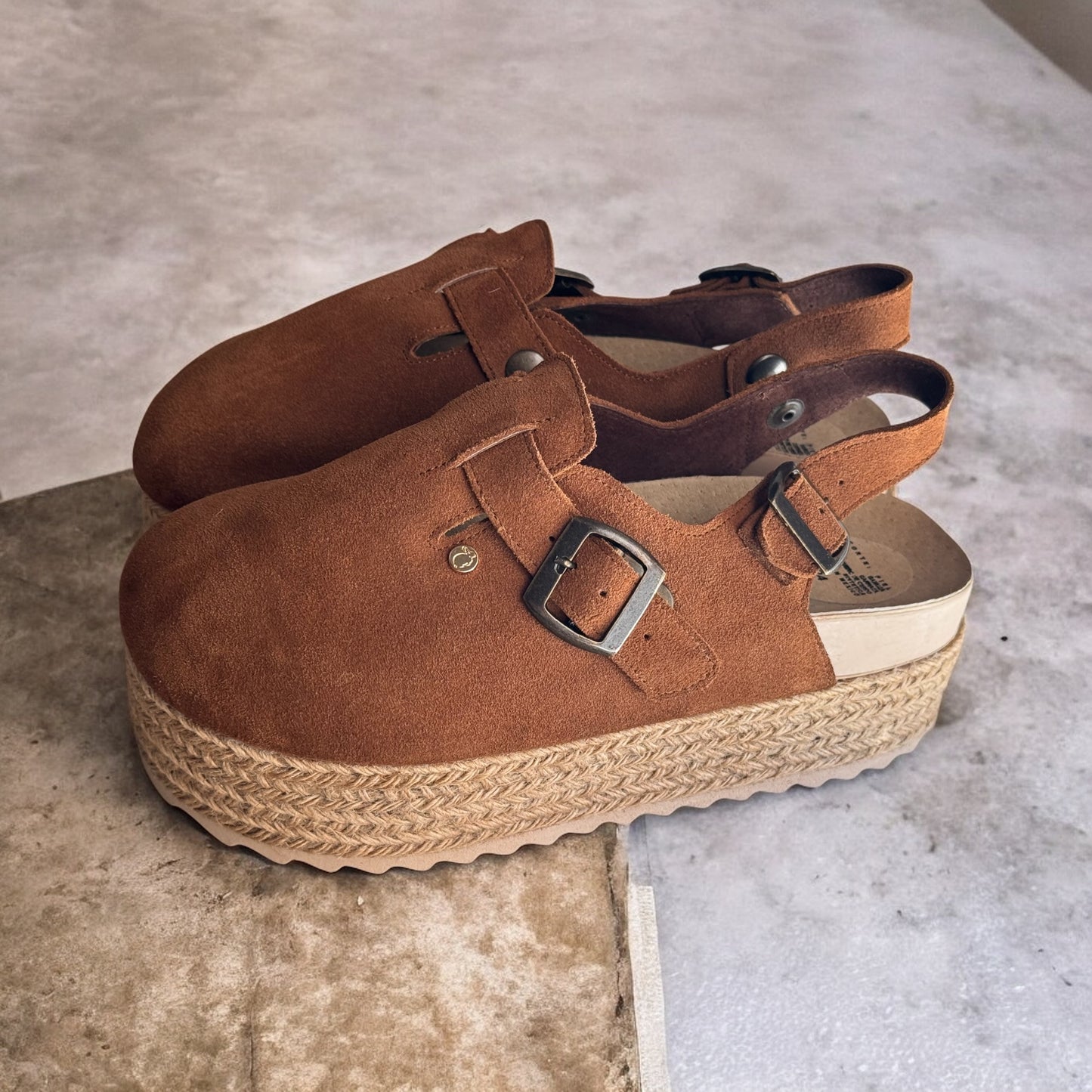 BONNI PLATS 🔝 - WOMAN