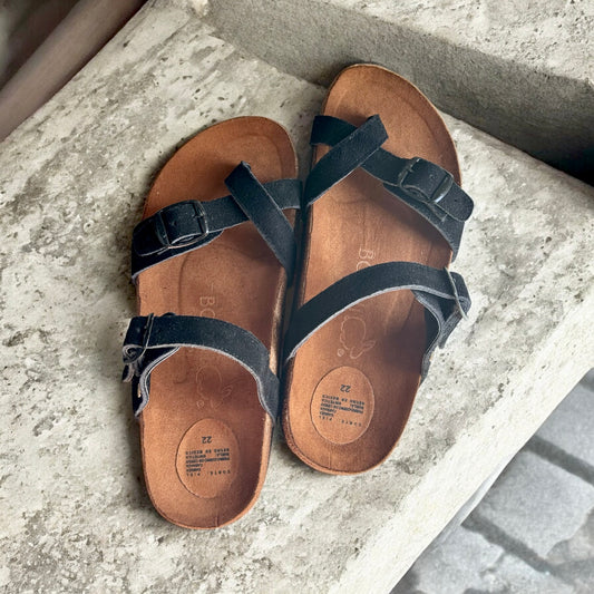 SANDALIA AGAR SLIM GAMUZA - UNISEX